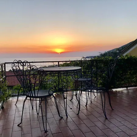 Esperia Casa Διαμέρισμα