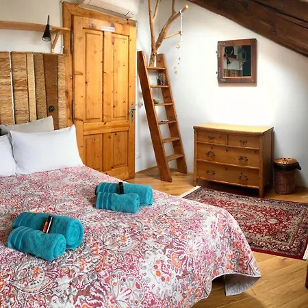 アパート Esperia Casa *